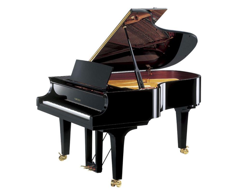 Piano de cola YAMAHA premium CF Series. Modelo CF4 color negro pulido