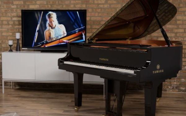 banner YAMAHA DISKLAVIER ST