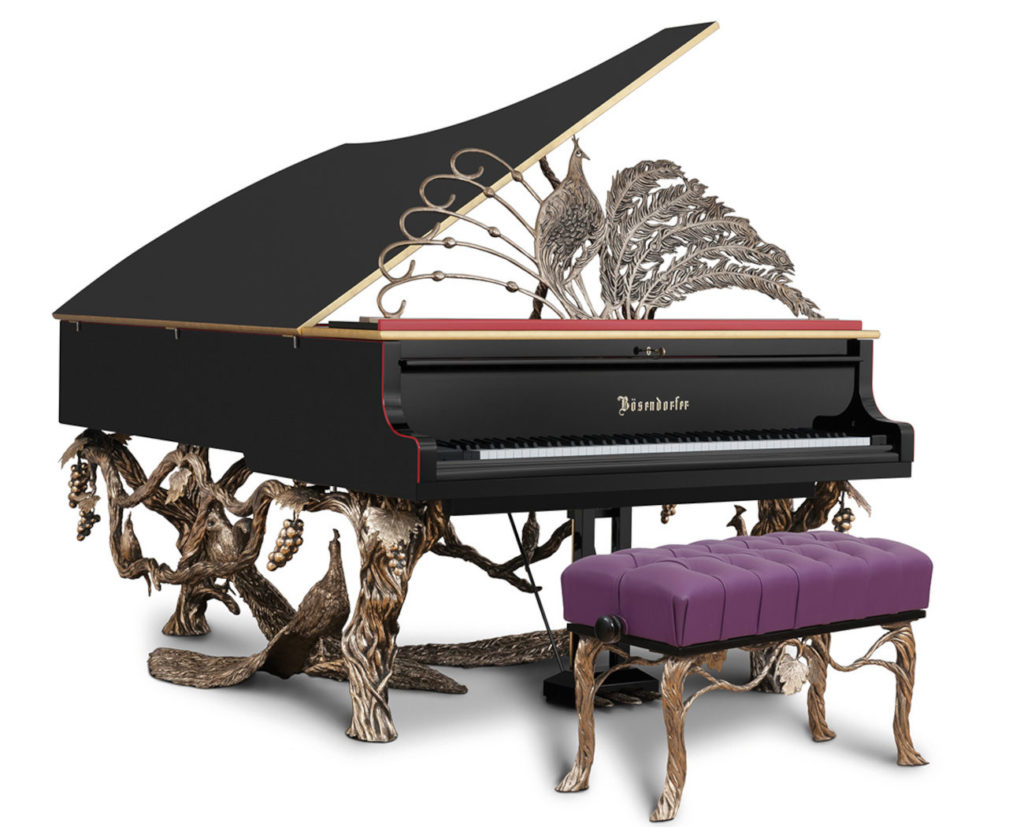 Piano de coleccionista BÖSENDORFER Grand Bohemian con banqueta